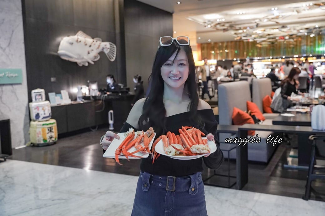 台北寒舍艾美酒店探索廚房|推薦必吃松葉蟹吃到飽，台北五星級飯店自助餐超狂！