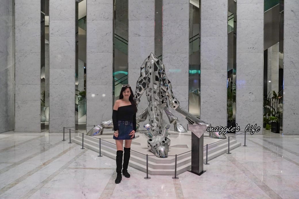 台北寒舍艾美酒店探索廚房|推薦必吃松葉蟹吃到飽，台北五星級飯店自助餐超狂！