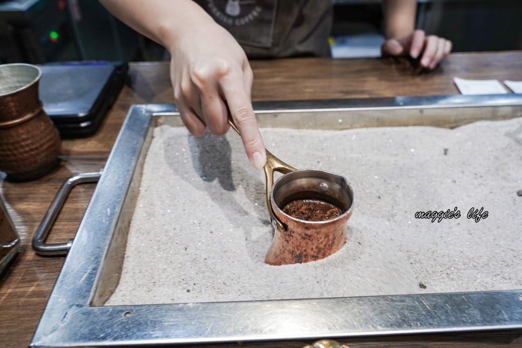 Saturn Landing Turkish Coffee ，登陸土星土耳其咖啡，土耳其沙煮咖啡超酷，秒到土耳其，台北永康咖啡，菜單