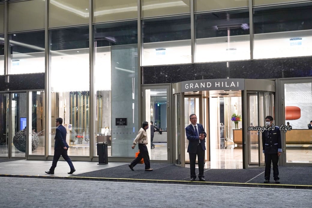 島語自助餐廳，超級難訂，還是要吃！到底要怎麼訂！