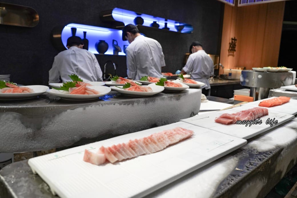 島語自助餐廳，超級難訂，還是要吃！到底要怎麼訂！