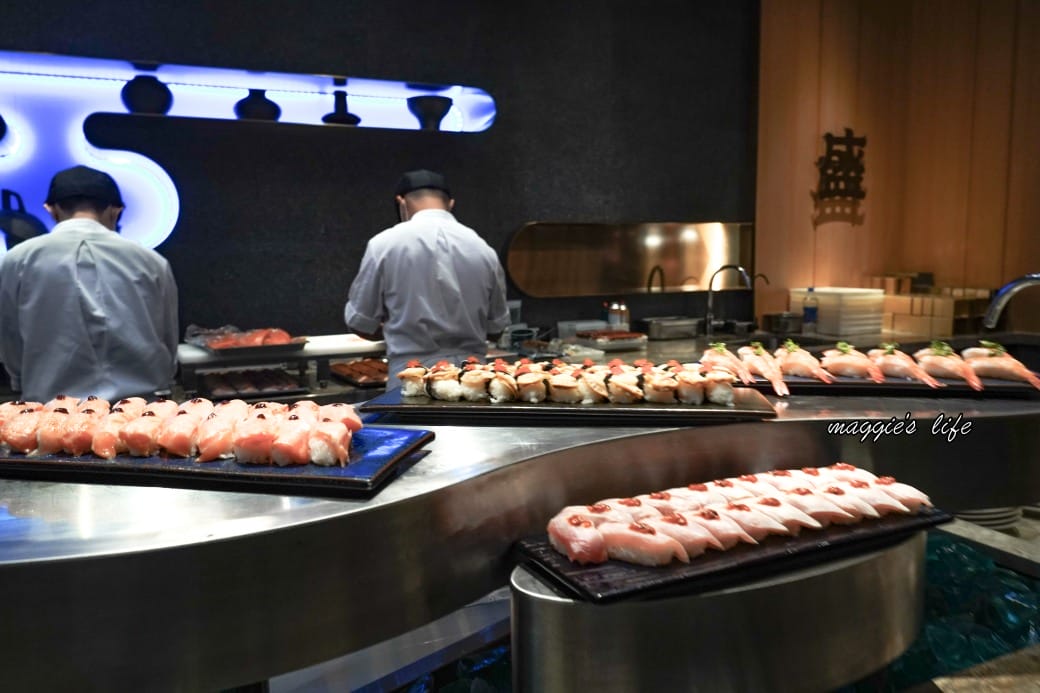 島語自助餐廳，超級難訂，還是要吃！到底要怎麼訂！