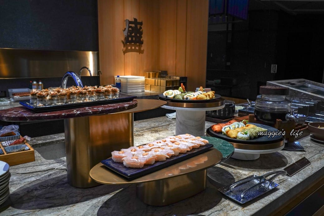 島語自助餐廳，超級難訂，還是要吃！到底要怎麼訂！