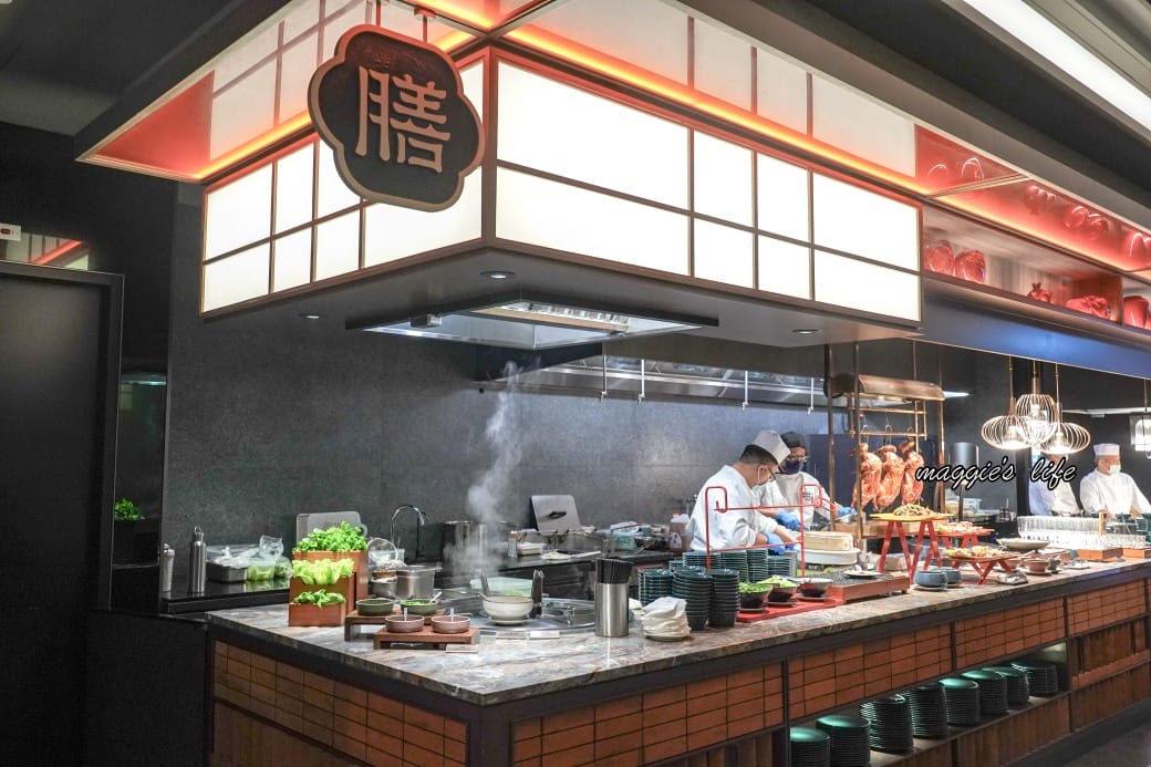 島語自助餐廳，超級難訂，還是要吃！到底要怎麼訂！