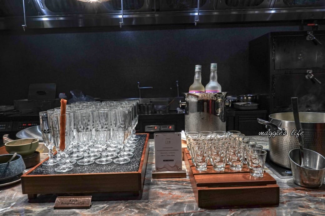 島語自助餐廳，超級難訂，還是要吃！到底要怎麼訂！