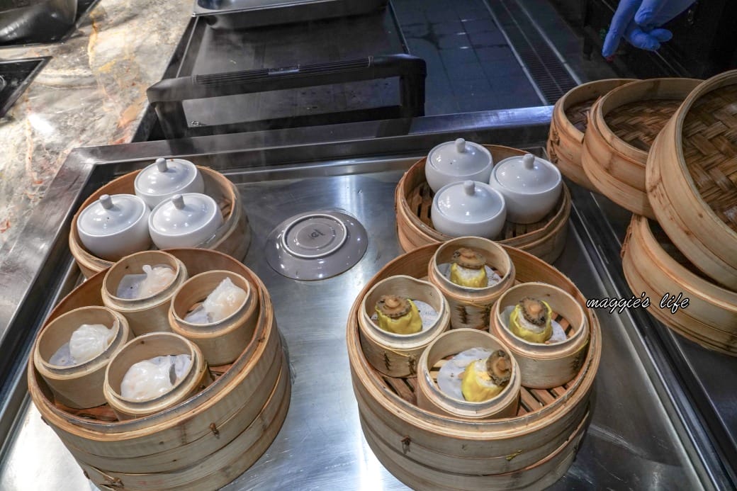 島語自助餐廳，超級難訂，還是要吃！到底要怎麼訂！