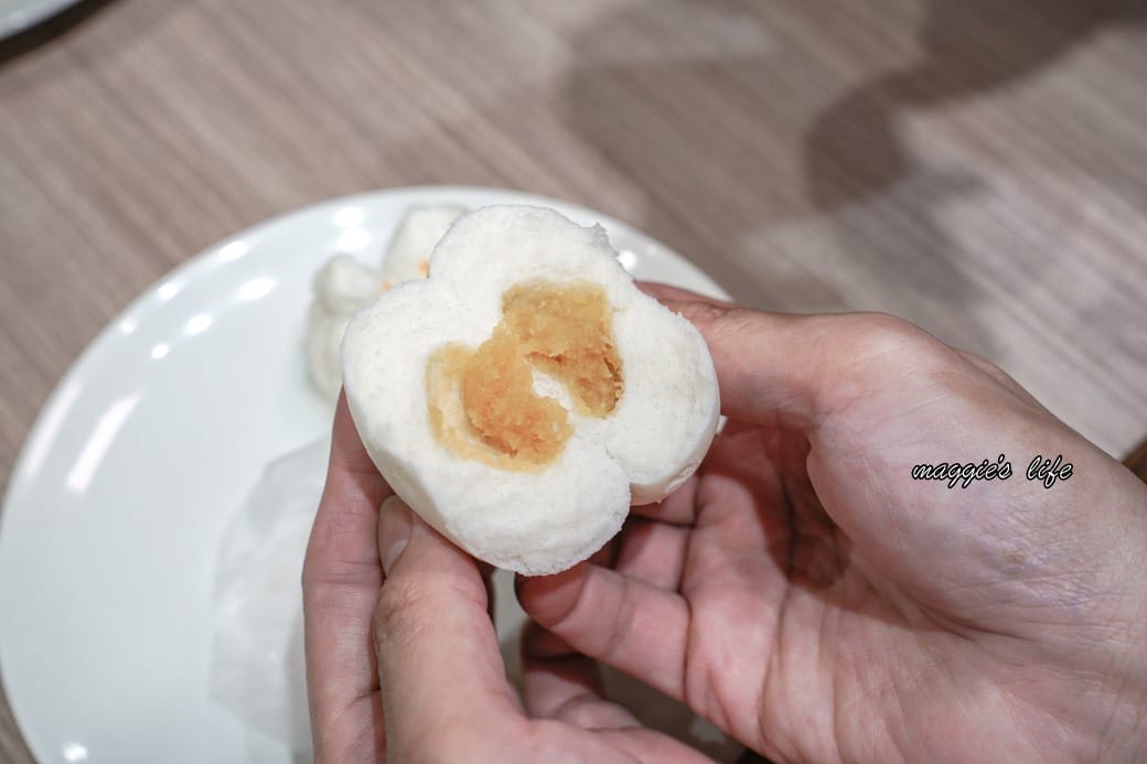 台北饗犇牛排館｜洛基飯店南京館二樓，只要339起就吃得到品質很好的牛排、披薩、熟食、沙拉吃到飽