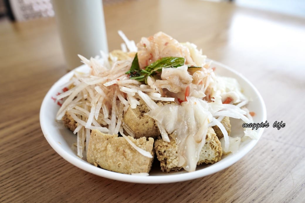 宜蘭礁溪玉里橋頭臭豆腐，心中第一名的臭豆腐