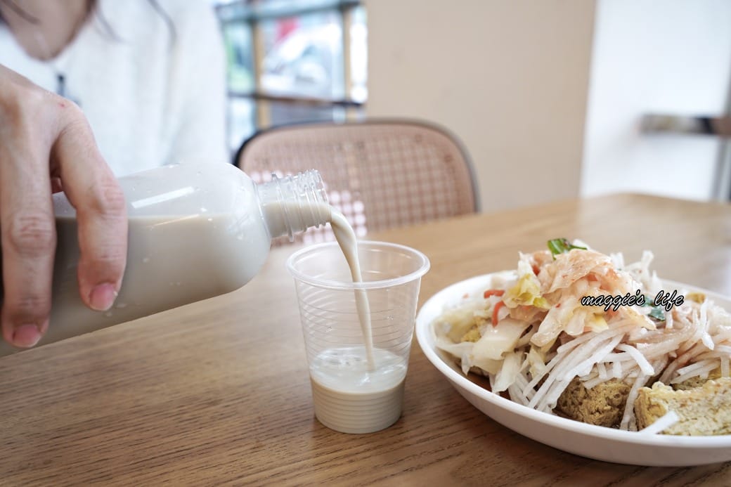 宜蘭礁溪玉里橋頭臭豆腐，心中第一名的臭豆腐