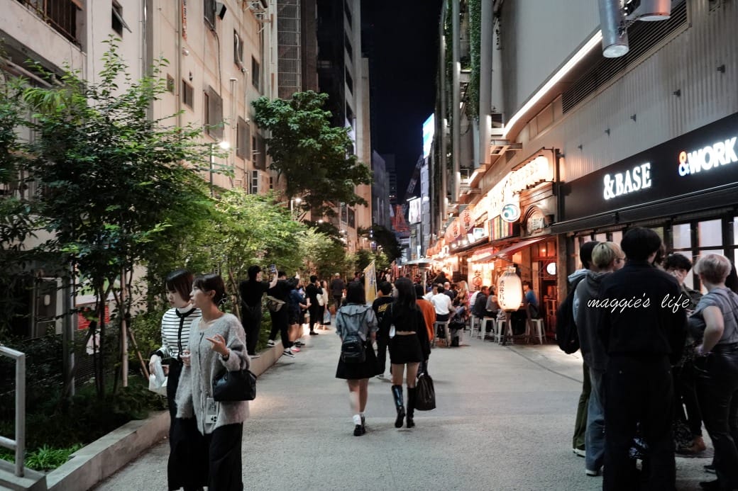 東京澀谷新景點宮下公園，澀谷橫丁攻略，吃遍日本在地美食，24小時全年無休，來這裡就對了