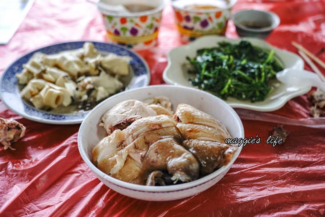 陽明山青菜園，竹子湖旁土雞美食推薦，天天大爆滿（菜單）
