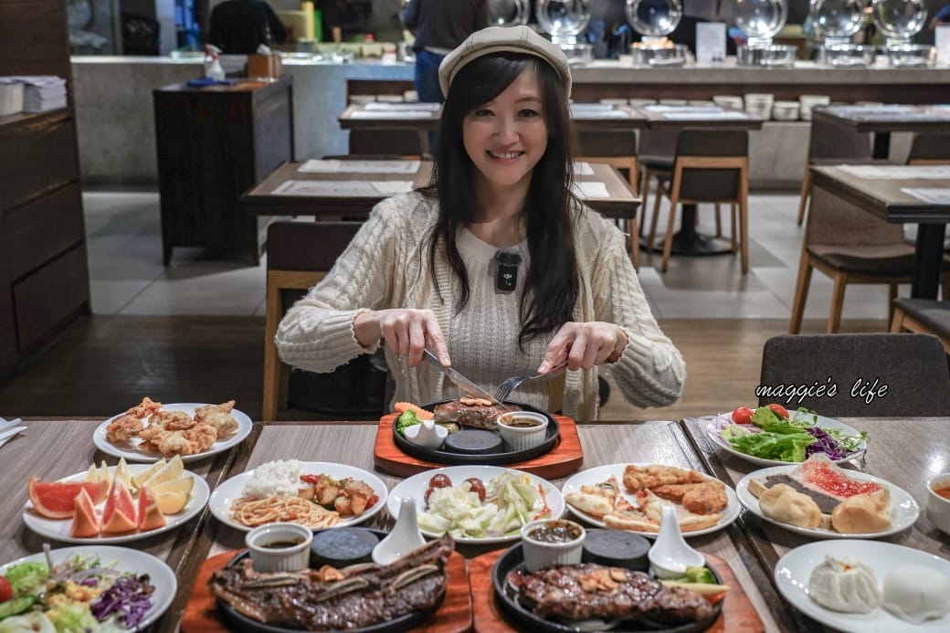 台北饗犇牛排館｜洛基飯店南京館二樓，只要339起就吃得到品質很好的牛排、披薩、熟食、沙拉吃到飽