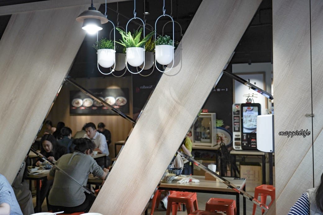 小巷子清燉牛肉麵台北四平店,松江南京美食台北牛肉麵推薦,湯頭清甜很厲害,滷味必點 - 第10張圖 小巷子清燉牛肉麵台北四平店,松江南京美食台北牛肉麵推薦,湯頭清甜很厲害,滷味必點