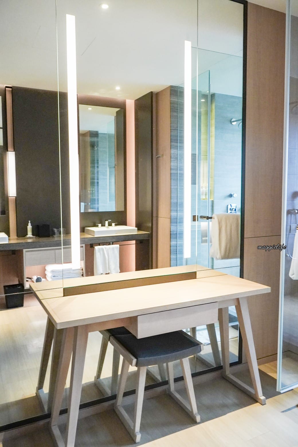 宜蘭溫泉飯店｜礁溪寒沐酒店，礁溪親子飯店高評價二訪推薦，獨立、戶外泡湯室，裸湯美人湯，兒童電競室，賽車跑道，溫水泳池滑水道超享受