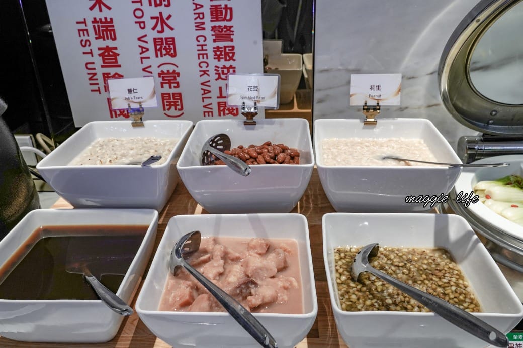 宜蘭礁溪葛瑪蘭之星飯店星苑自助餐吃到飽，只要580就可以吃到當季海鮮爐烤牛排吃到飽