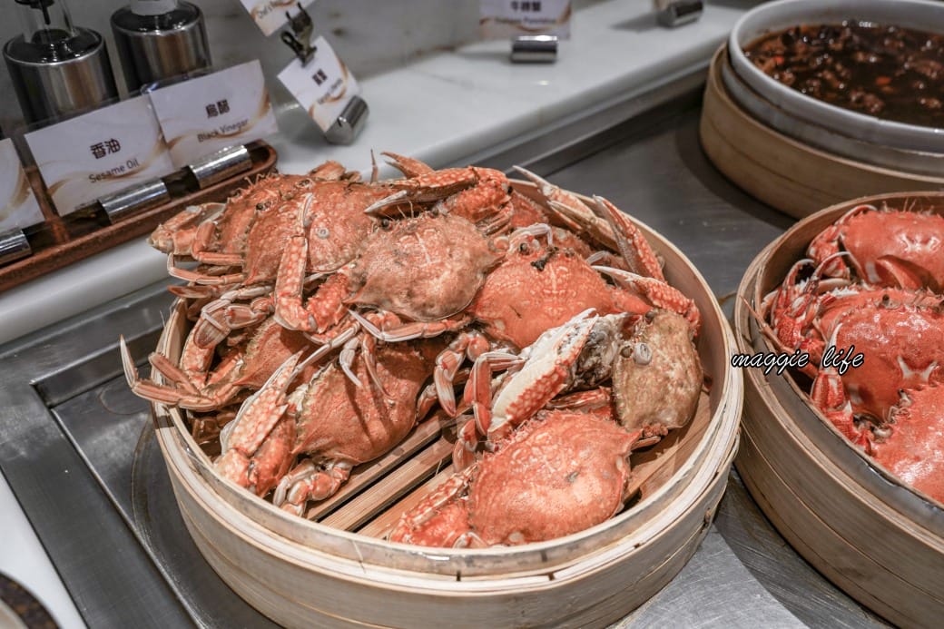 宜蘭礁溪葛瑪蘭之星飯店星苑自助餐吃到飽，只要580就可以吃到當季海鮮爐烤牛排吃到飽