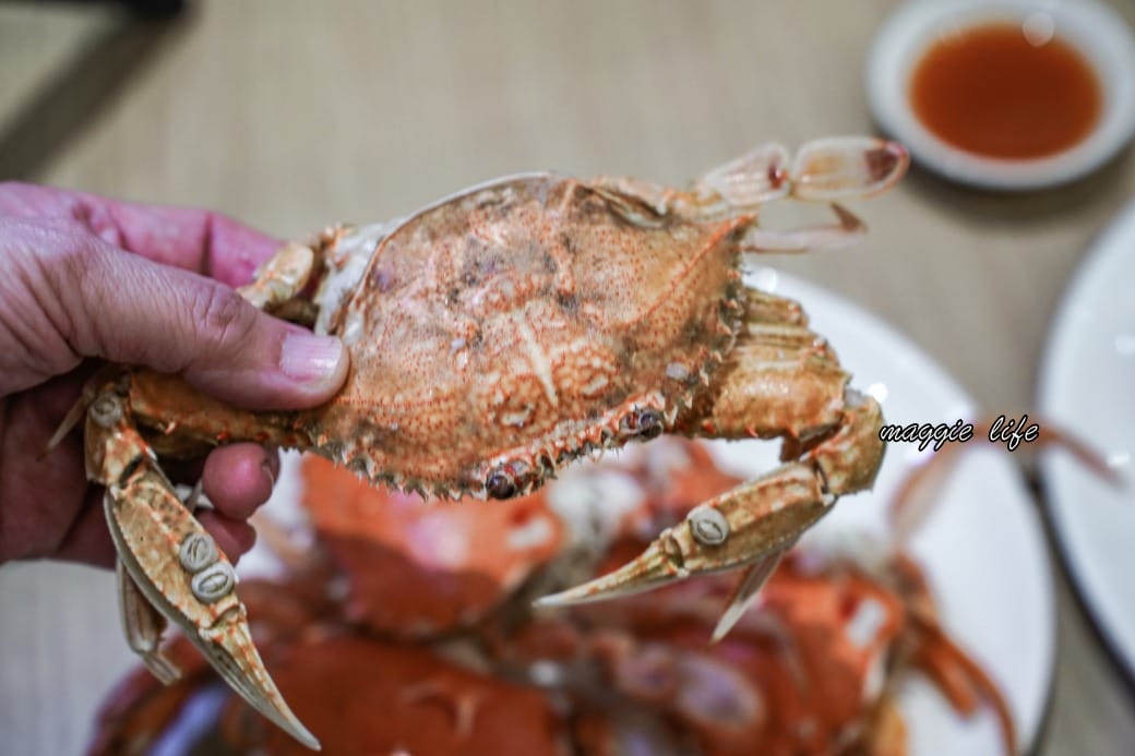 宜蘭礁溪葛瑪蘭之星飯店星苑自助餐吃到飽，只要580就可以吃到當季海鮮爐烤牛排吃到飽