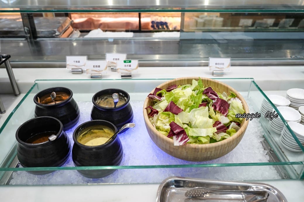 葛瑪蘭之星飯店自助早餐吃到飽 ，中式日式西式豐盛自助早餐通通都有，一泊二食溫泉飯店超級讚