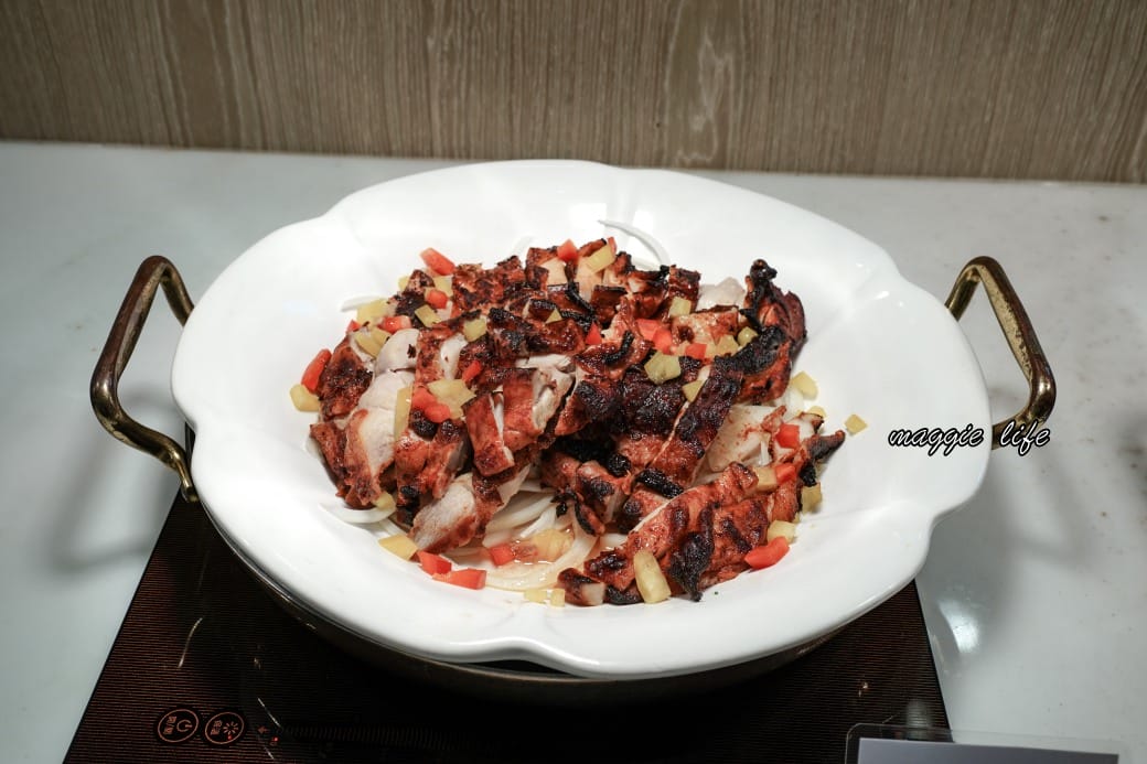 葛瑪蘭之星飯店自助早餐吃到飽 ，中式日式西式豐盛自助早餐通通都有，一泊二食溫泉飯店超級讚