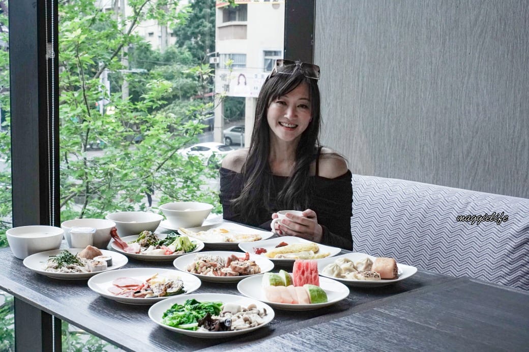 宜蘭礁溪寒沐酒店｜自助早餐MU TABLE吃到飽，百種以上中西日式自助早餐，大片落地窗的景觀豪華餐吃到飽