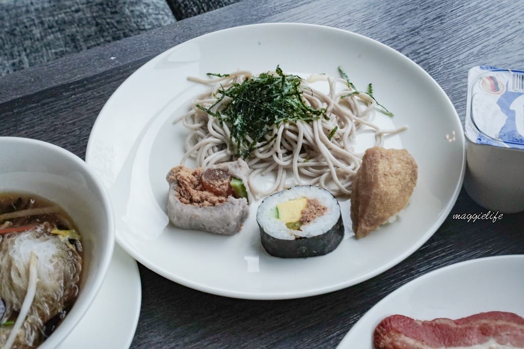 宜蘭礁溪寒沐酒店｜自助早餐MU TABLE吃到飽，百種以上中西日式自助早餐，大片落地窗的景觀豪華餐吃到飽