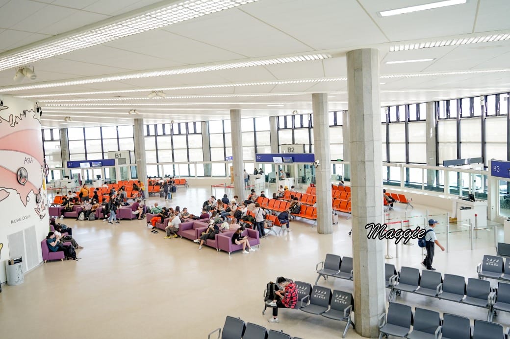 台灣虎航開箱，廉價航空座位空間，餐點，省錢日本自由行到底舒適嗎？