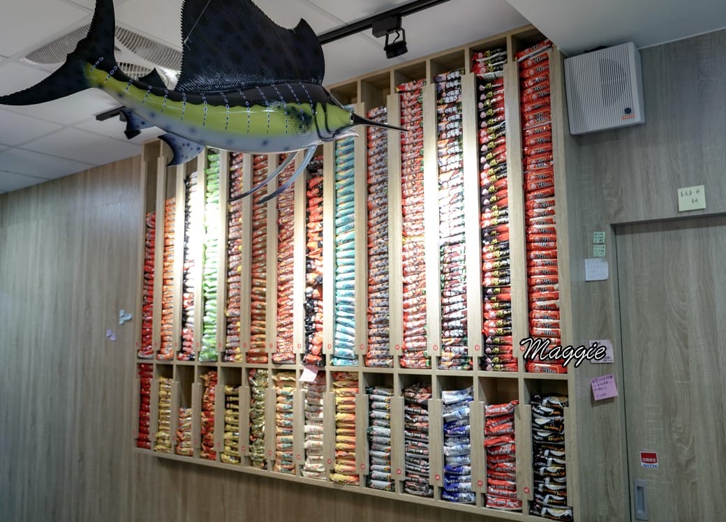 24小時韓國無人拉麵店台北也有拉，新開幕台北中山站美食，24小時不打烊早餐早午餐午餐晚餐宵夜通通可以吃