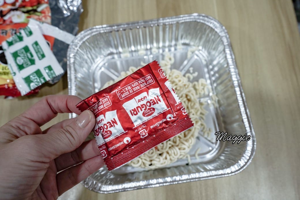 24小時韓國無人拉麵店台北也有拉，新開幕台北中山站美食，24小時不打烊早餐早午餐午餐晚餐宵夜通通可以吃