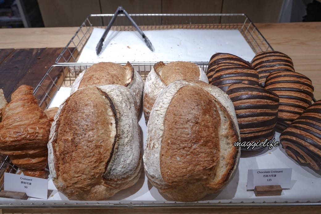 新開幕！Dreamers Coffee Roasters 仁愛店，酪梨早午餐超好吃，現做麵包超香，有插座不限時咖啡，菜單