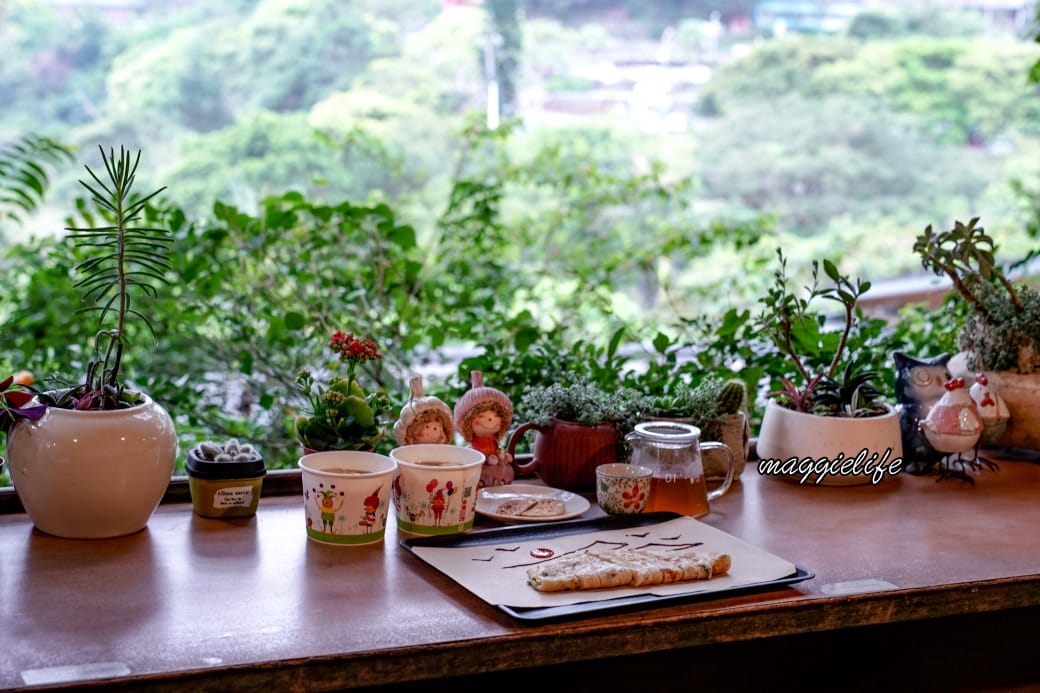 茗穀屋烘培坊，內湖白石湖內的竹林秘境景觀豆花店，白石湖必吃，菜單