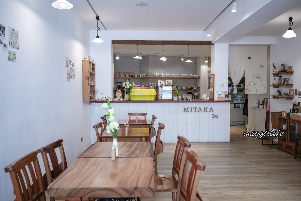 MITAKA 3e cafe 龍貓主題咖啡廳，台中龍貓咖啡廳，龍貓吐司，龍貓拿鐵，超萌的！