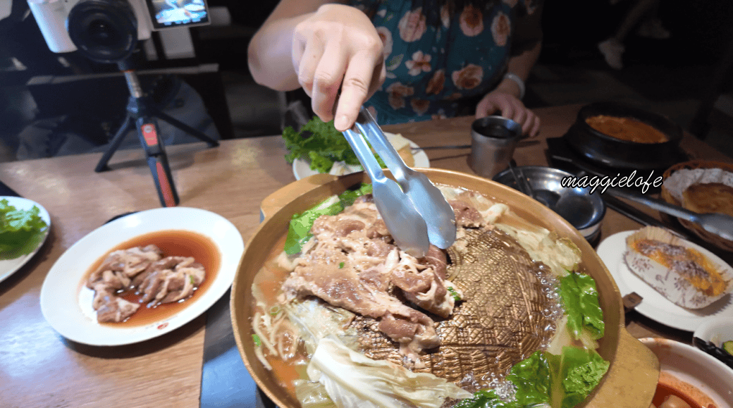 台北高麗園銅盤烤肉三創店，488起韓式烤肉吃到飽，人蔘雞粥海鮮煎餅豆腐煲多種小菜通通吃到飽