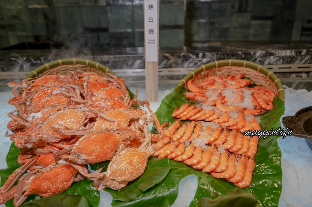 Sunny buffet2025dsc02296