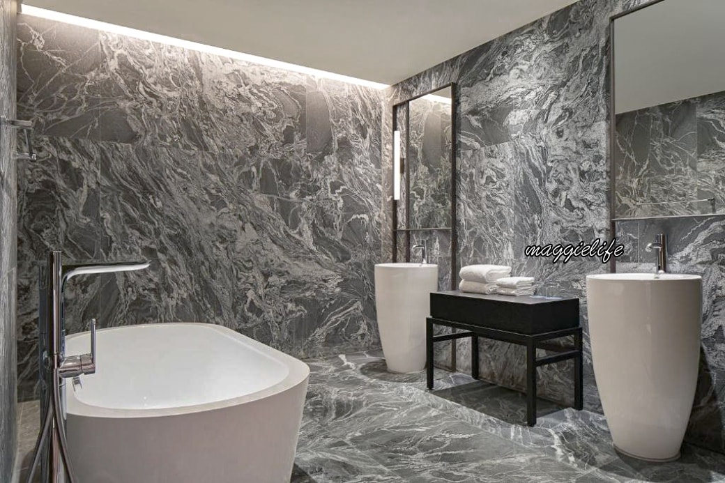 林口亞昕福朋喜來登酒店 ，透明無邊際泳池，三溫暖，豪華按摩椅，行政套房開箱，5分鐘到outlet