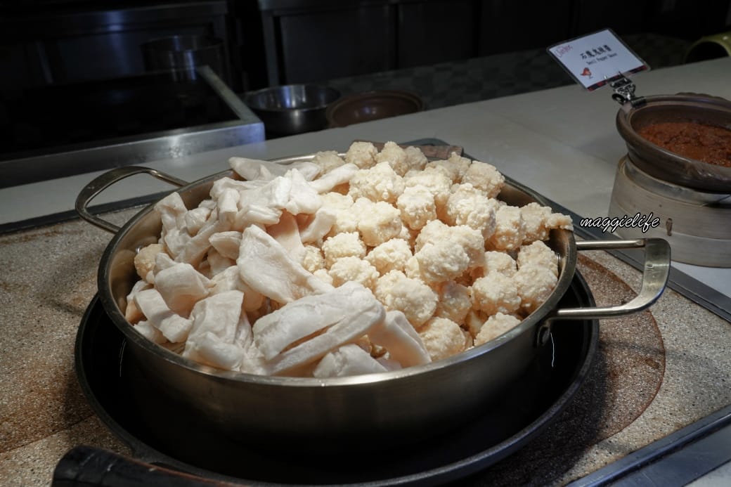 台北凱撒大飯店Checkers自助餐吃到飽推薦,$699現切牛排,紅白酒無限暢飲,台北CP值最高自助餐! - 第20張圖 台北凱撒大飯店Checkers自助餐吃到飽推薦,$699現切牛排,紅白酒無限暢飲,台北CP值最高自助餐!