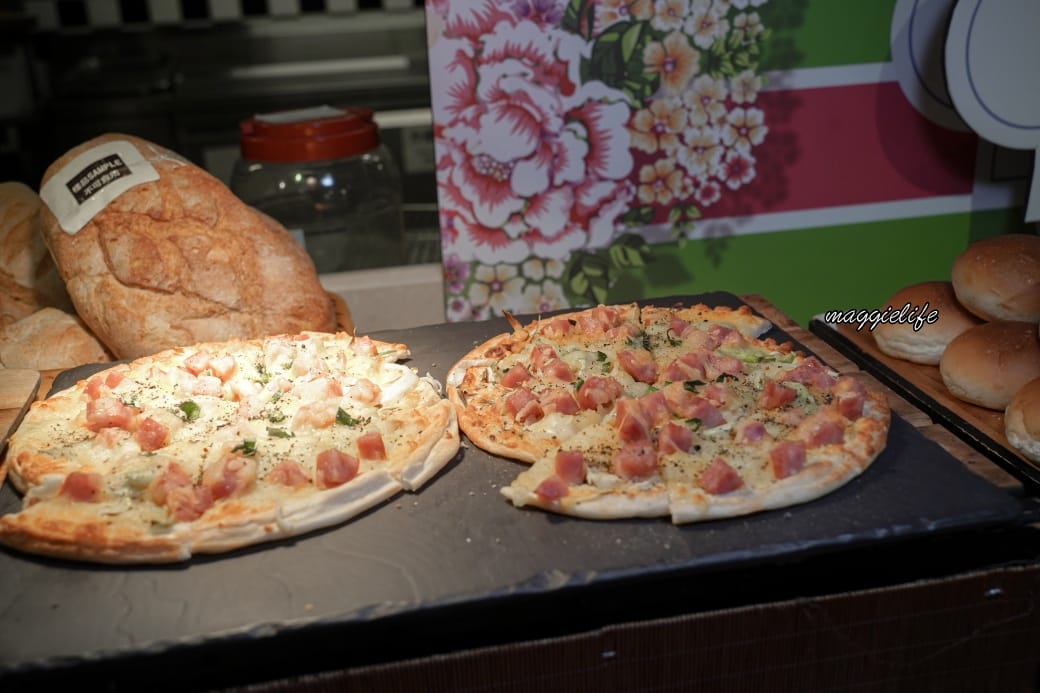 台北凱撒大飯店Checkers自助餐吃到飽推薦，$699現切牛排，紅白酒無限暢飲，台北CP值最高自助餐！