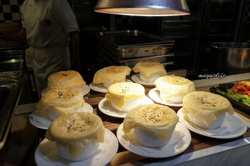 台北凱撒大飯店Checkers自助餐吃到飽推薦,$699現切牛排,紅白酒無限暢飲,台北CP值最高自助餐! - 第45張圖 台北凱撒大飯店Checkers自助餐吃到飽推薦,$699現切牛排,紅白酒無限暢飲,台北CP值最高自助餐!
