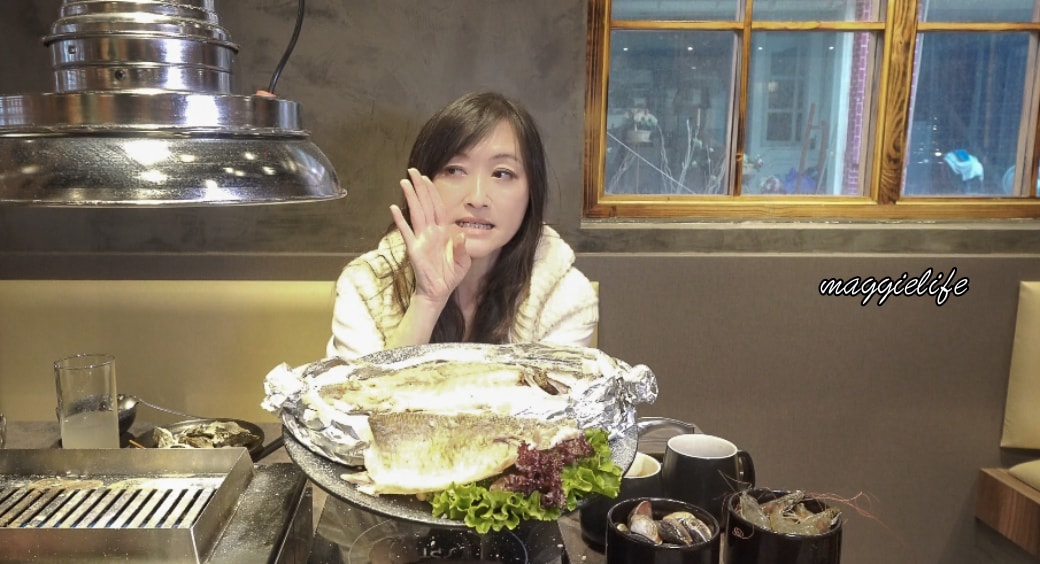 蠔串火鍋串烤店，生蠔鮮蝦蛤蜊加串烤吃到飽，林口老街美食，太划算拉