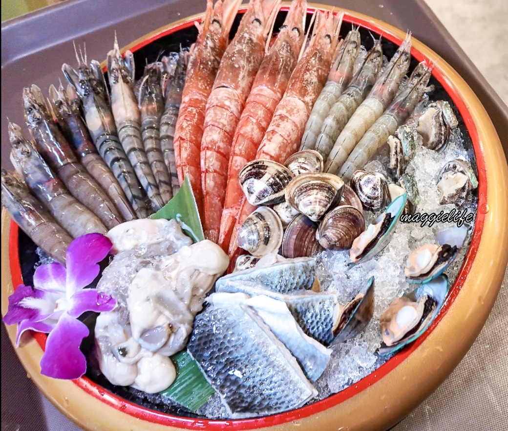 糧倉1號店麻辣鴛鴦鍋松江店，688起台北火鍋吃到飽，爽吃天使紅蝦、和牛，內有菜單