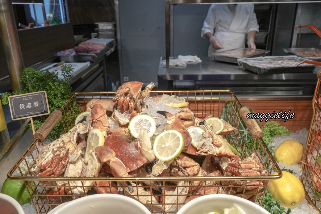 12 kitchen sea food buffetdsc06083 2