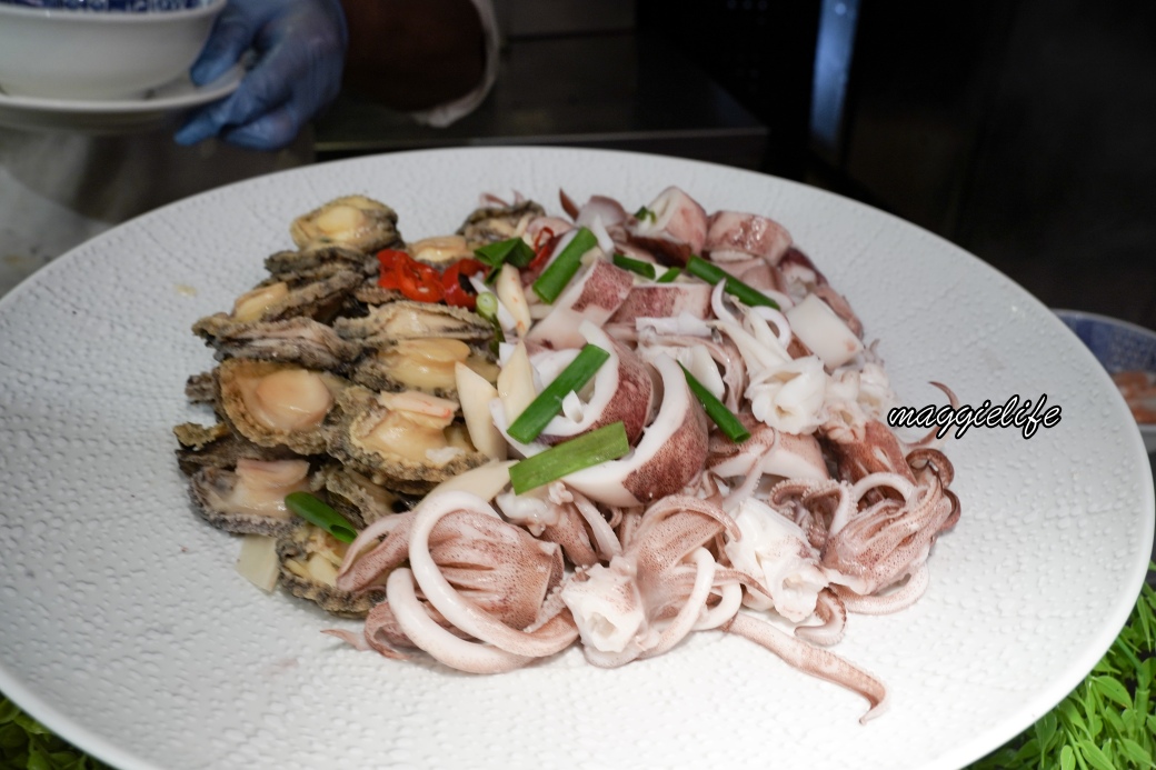 12 kitchen sea food buffetdsc06119