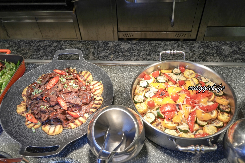 12 kitchen sea food buffetdsc06127 2