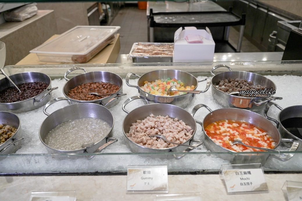 台北凱達大飯店百宴自助餐吃到飽,只要799起有海鮮牛排生魚片等超過百道料理 - 第75張圖 台北凱達大飯店百宴自助餐吃到飽,只要799起有海鮮牛排生魚片等超過百道料理