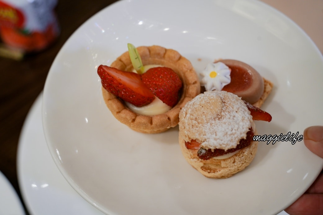 Garden hotel buffetdsc01275