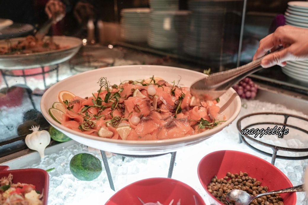 Grand buffet dsc01082