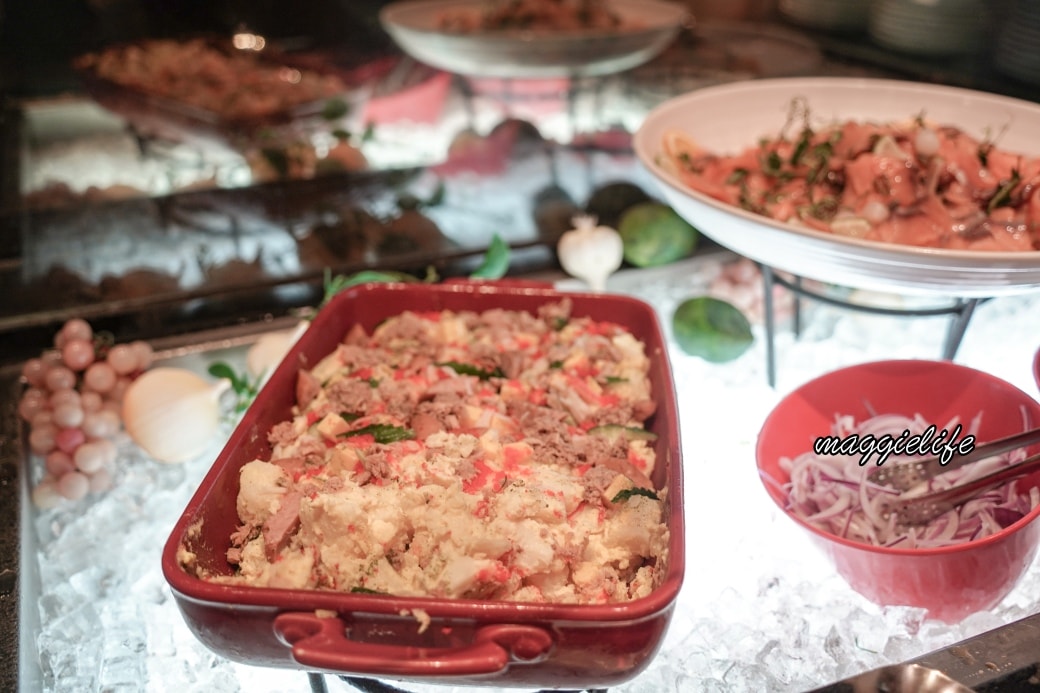 Grand buffet dsc01083