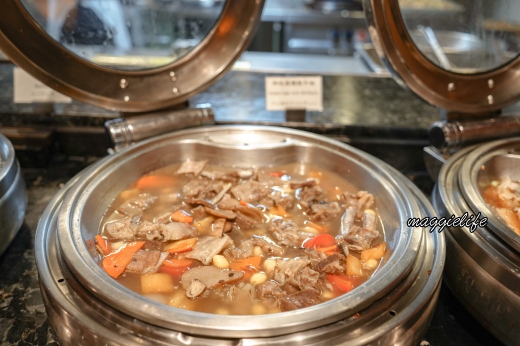 Grand buffet dsc01092