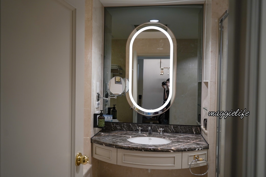 Lakeshore hoteldsc03214