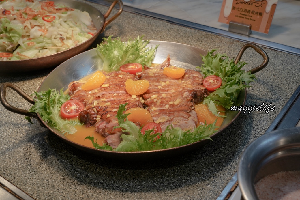 Sunrise buffetdsc06805