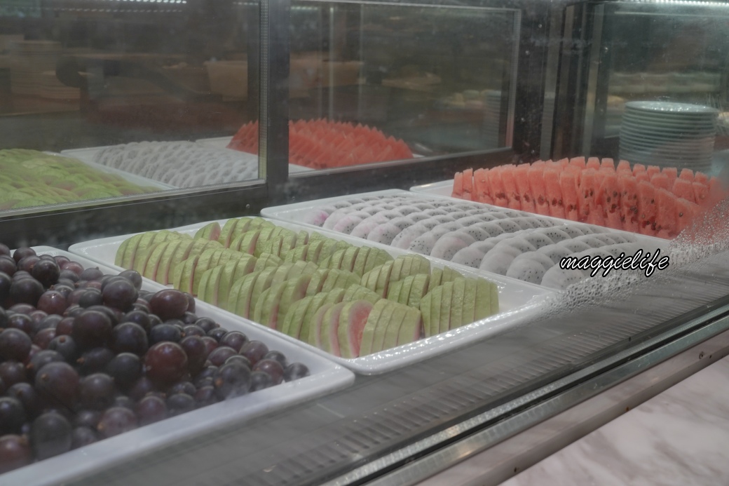 Sunrise buffetdsc06879